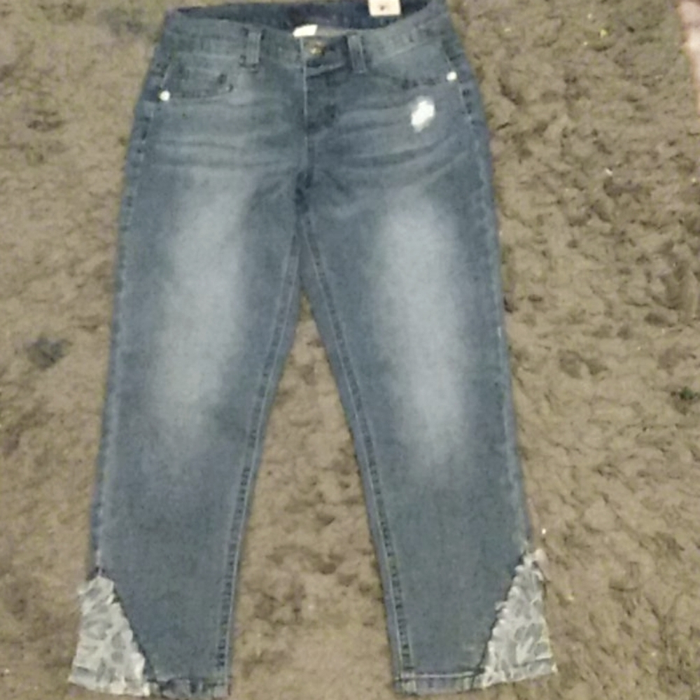 Capris